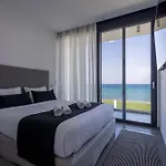 Liam Front Luxury With 100m2 Infinity Pool Villa