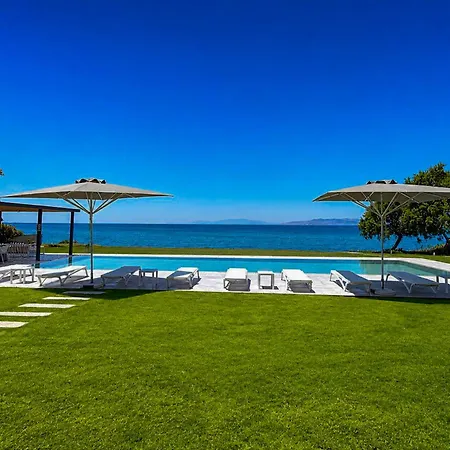 Liam Front Luxury With 100m2 Infinity Pool Вилла Фанай