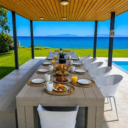 Liam Front Luxury With 100m2 Infinity Pool Вилла Фанай