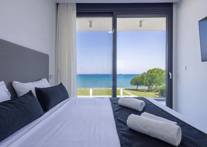 Liam Front Luxury With 100m2 Infinity Pool Fánai