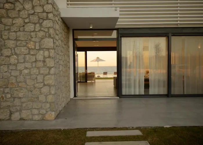 Liam Front Luxury With 100m2 Infinity Pool Fánai