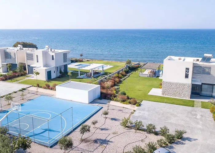 Liam Front Luxury With 100m2 Infinity Pool Fánai