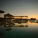 빌라 Liam Front Luxury With 100m2 Infinity Pool